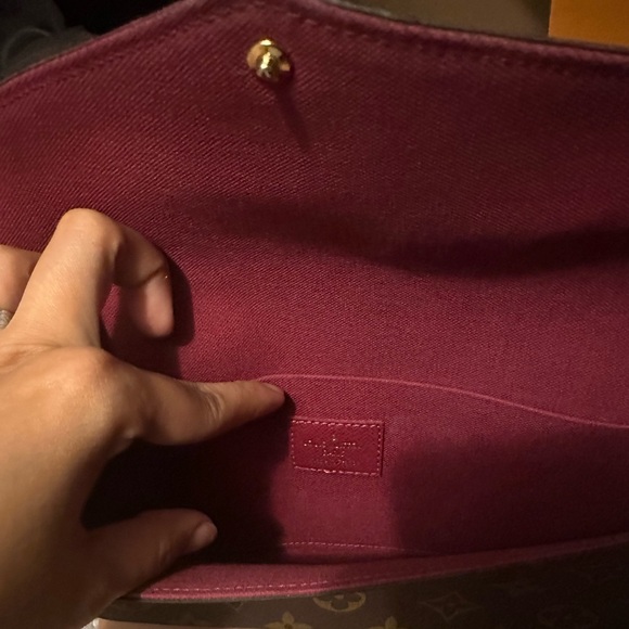 Authentic Louis Vuitton Felicie Pochette - Picture 6 of 8